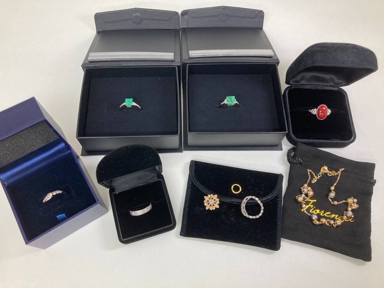 色石付アクセサリー