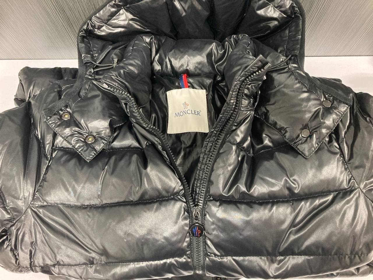 豊中市でブランドアパレルを売るなら買取専門店おたからや阪急沿線本町1丁目店へ